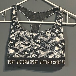 Victoria's Secret Victoria sport bra Top the player Size Small
